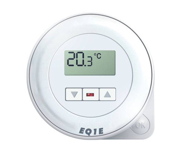 Euroster Q1E Терморег. комнатный 10А 5-45°C, ЖК экран и светодиодн. индикатор, внутрен. датчиком темп. воздуха,2 уровня темп.в сутки, питание от сети 230В.